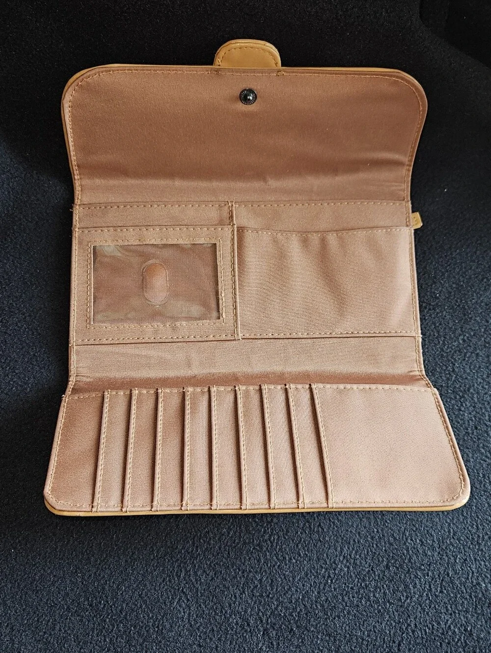N/A unbranded tan